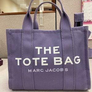 Marc Jacobs The Tote Bag Mini Purple